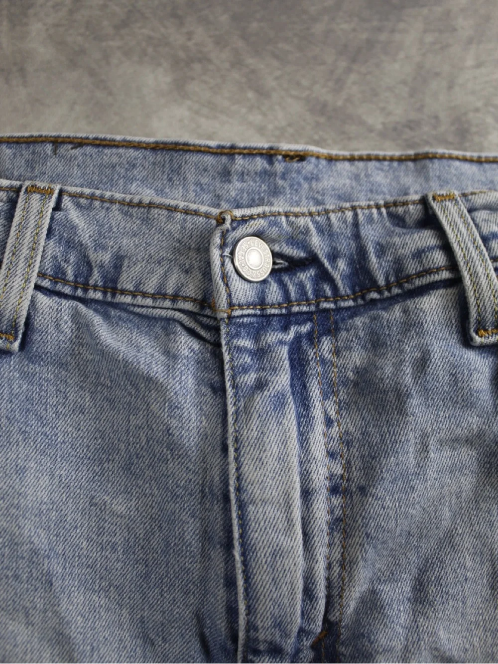 Levis 511 Slim Fit Jeans Mens 36x32 Light Wash Blue Denim WaterLess Casual